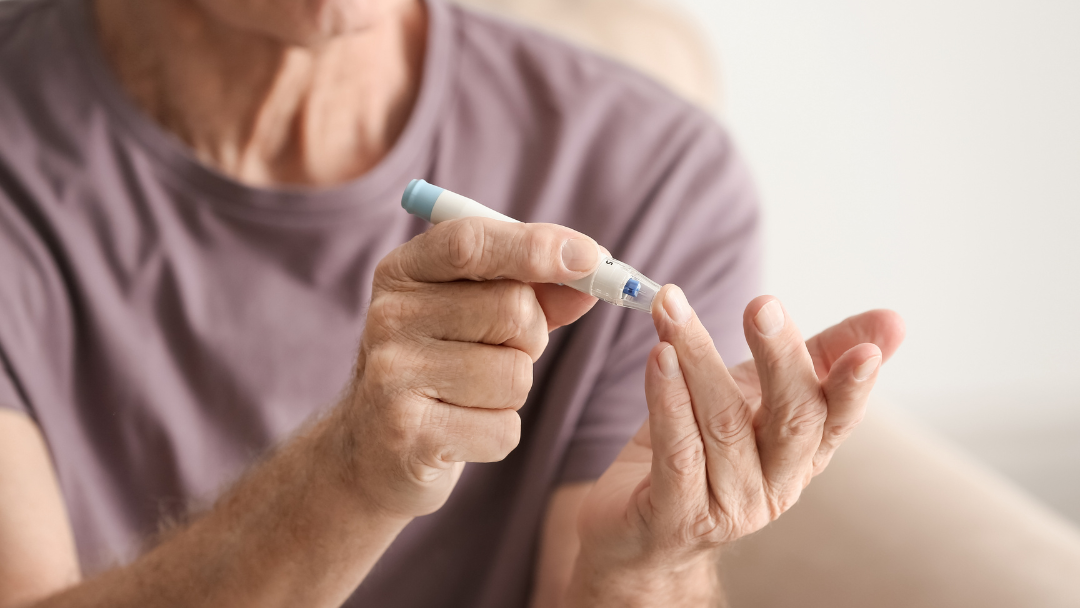 A Guide to Diabetes Management for Seniors in the Comfort of Home