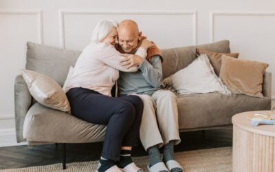 Everyday Tips for Caregivers Managing Long-Term Care Communication, Stress, and Organization